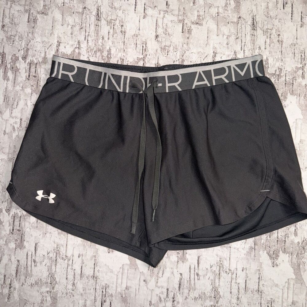 Under Armour Women’s Medium Athletic Shorts Gray Drawstring Loose Heat Geat